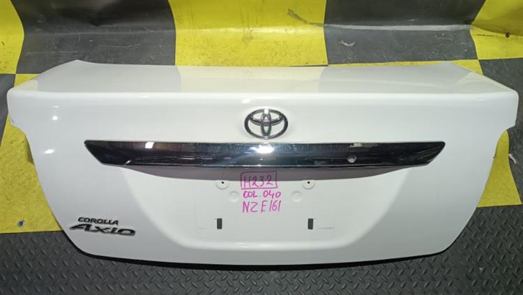 Крышка багажника Тойота Королла Аксио в Волгодонске 103985