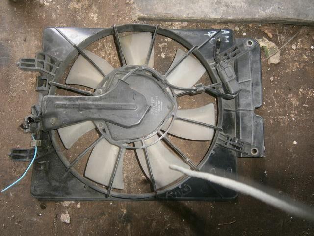 Диффузор радиатора Хонда СРВ в Волгодонске 24032