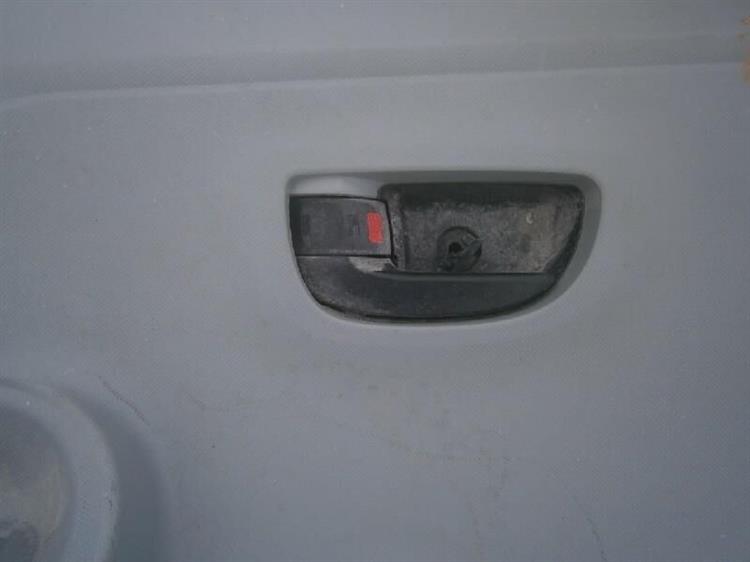 Дверь Тойота Приус в Волгодонске 66102